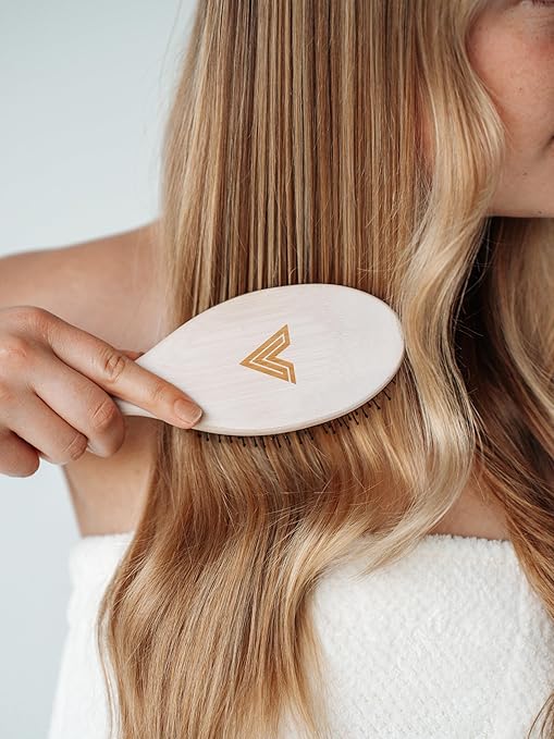 Frizz Out Paddle Brush