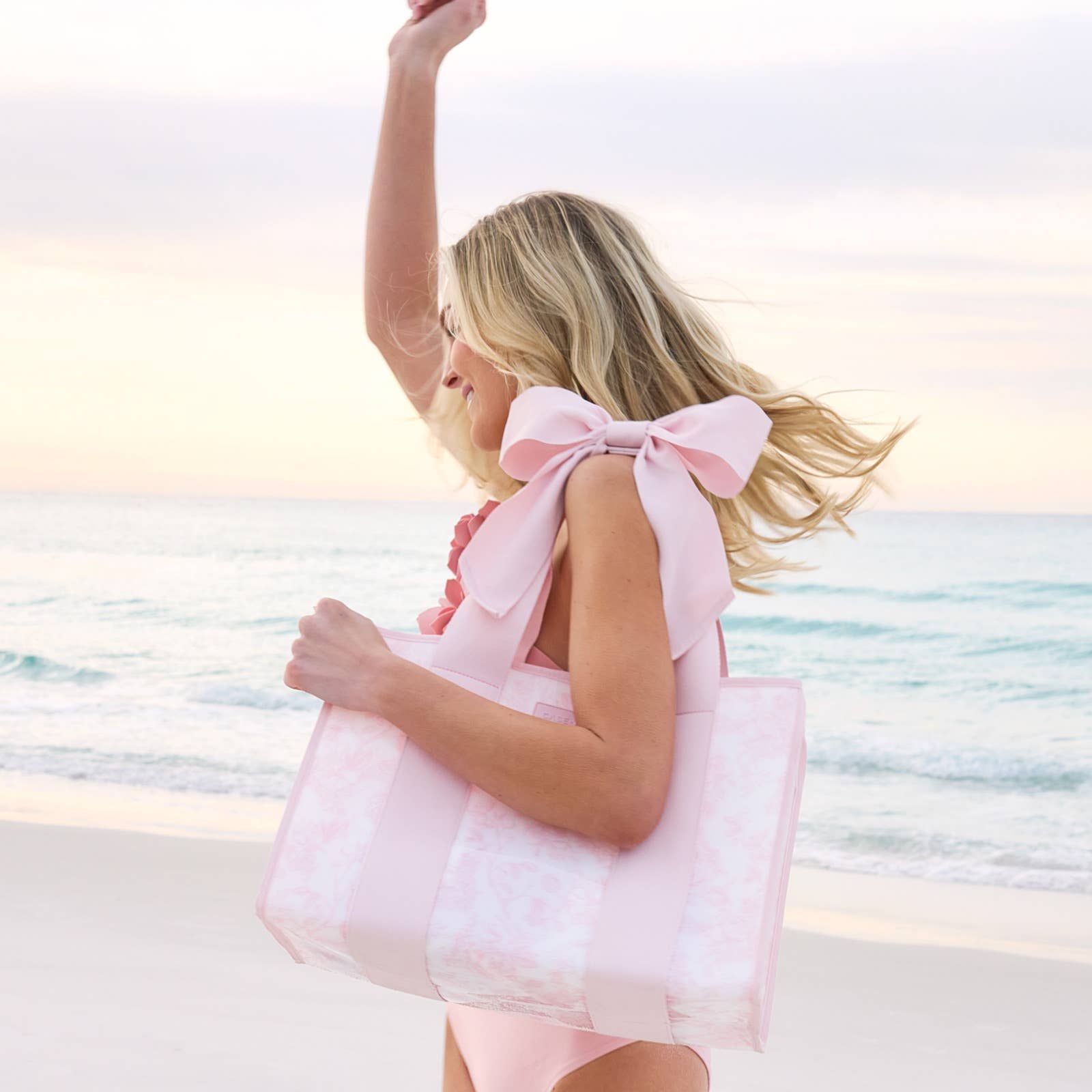 Case-Mate Afternoon Rosé Bow Jelly Tote Bag (*Arriving Soon)